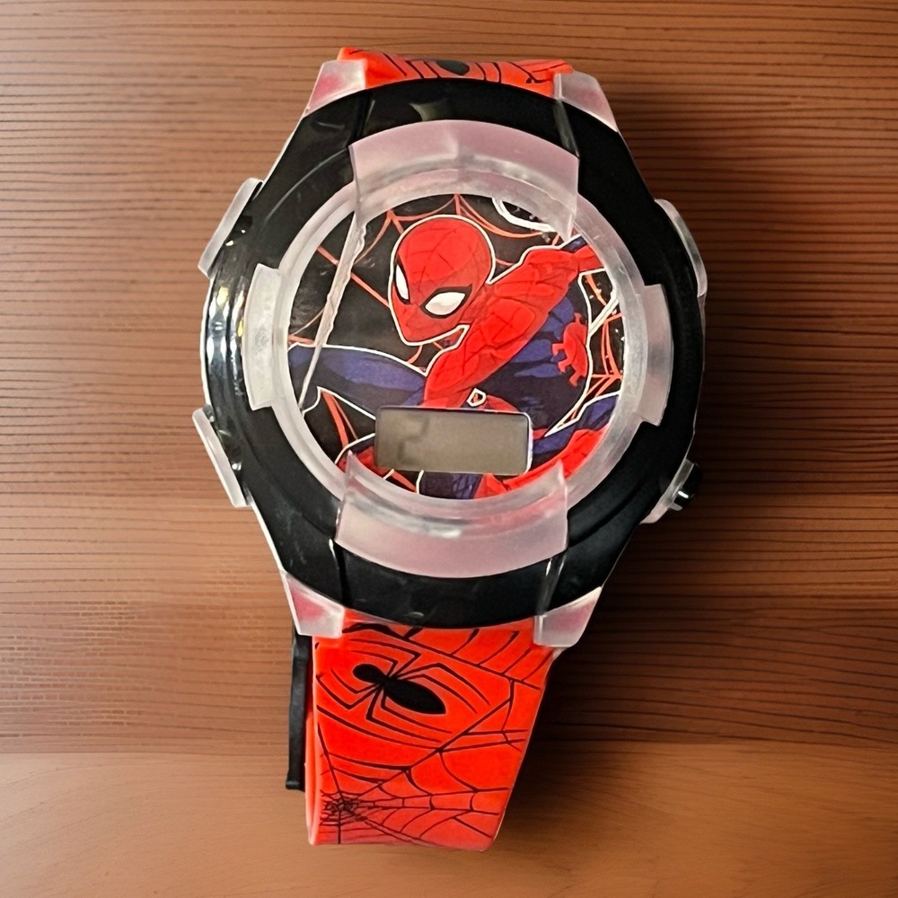 Marvel Spiderman Watch Kids Youth Red Band Plastic Needs Battery Digital Time